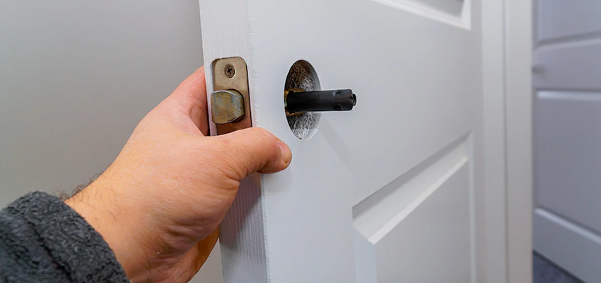 Nighttime Locksmith For Lock Repair in Perth Amboy, NJ