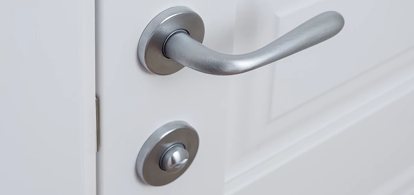 Single-Occupancy Restroom Locks Repair in Perth Amboy, New Jersey