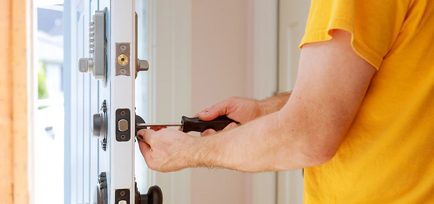 Eviction Locksmith For Key Fob Replacement Services in Perth Amboy, NJ